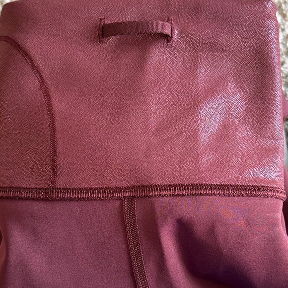 ❤️Lululemon Wunder Train High Rise Leggings 25” Radiate Foil Print Red Merlot ❤️ - Picture 7 of 9